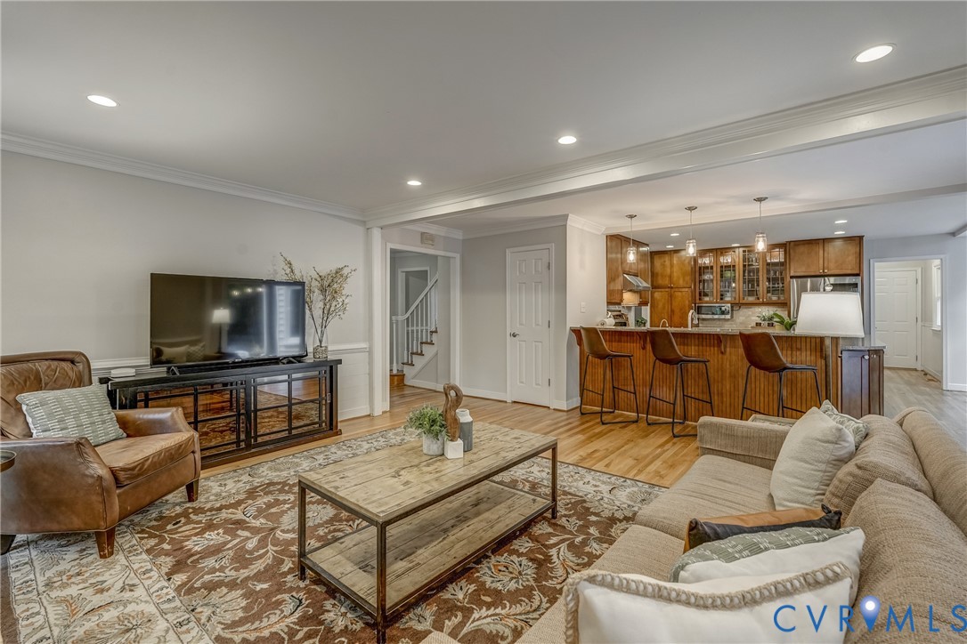 3003 Drakewood Ct