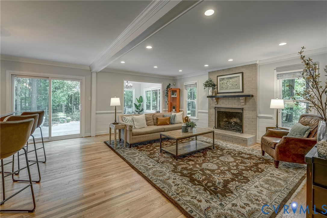 3003 Drakewood Ct