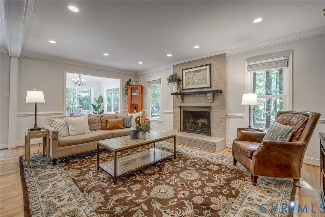 3003 Drakewood Ct
