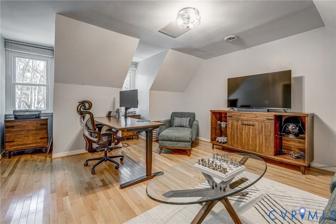 3003 Drakewood Ct