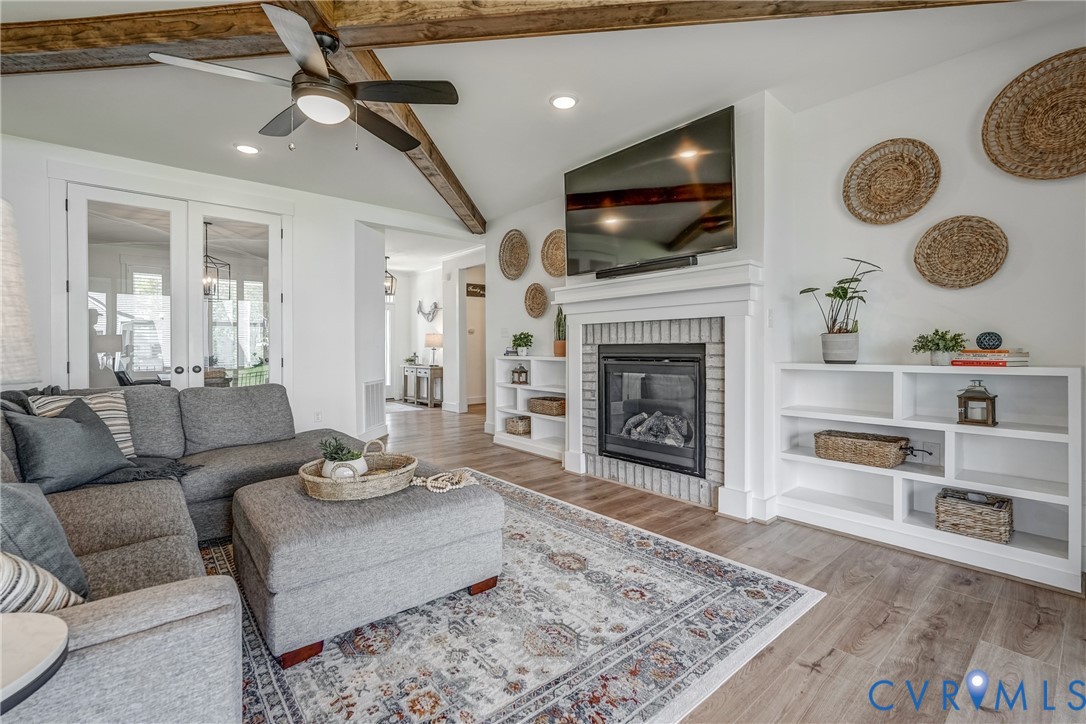 15100 Bellstone Ct