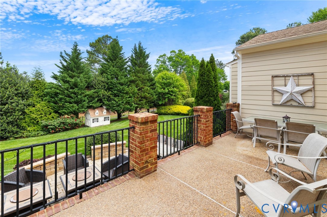 16106 Swallowtail Pl