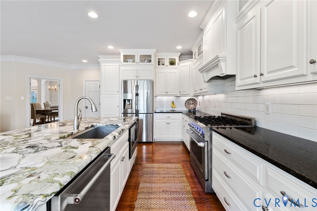 16106 Swallowtail Pl