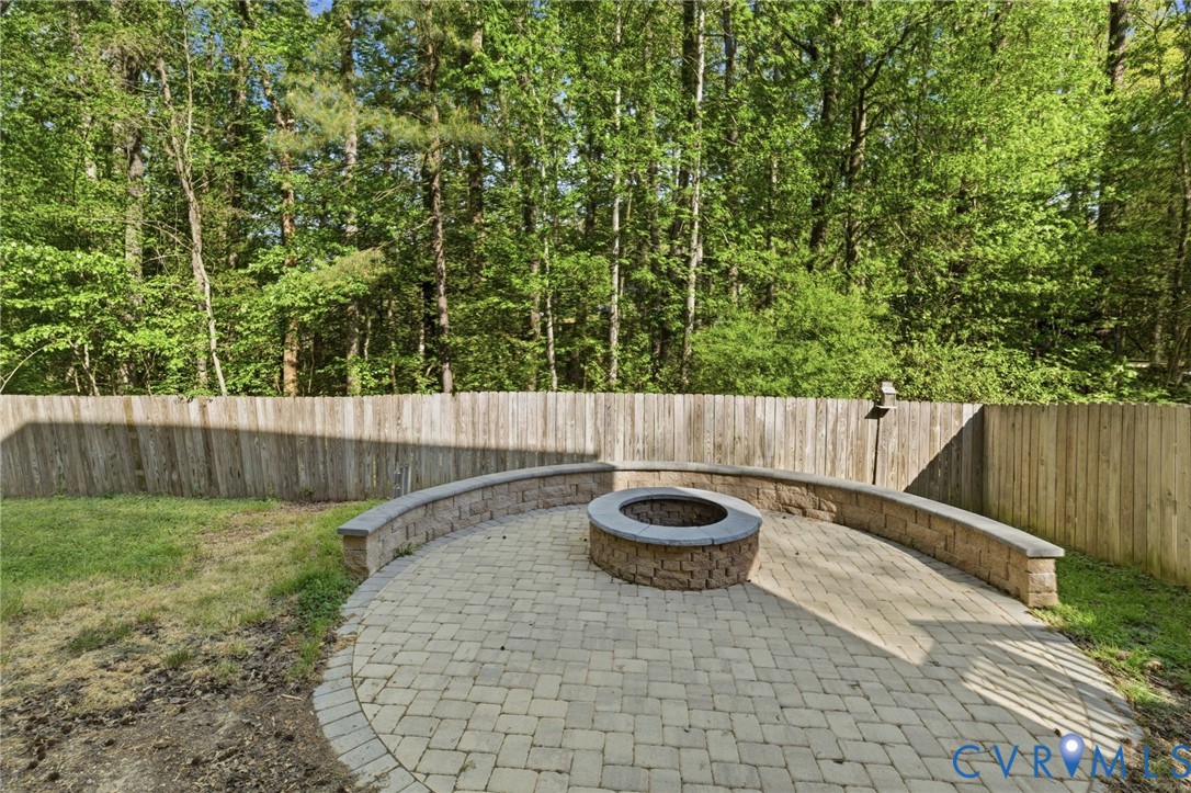 14305 Sonnenburg Dr