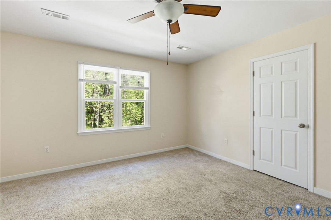 14305 Sonnenburg Dr