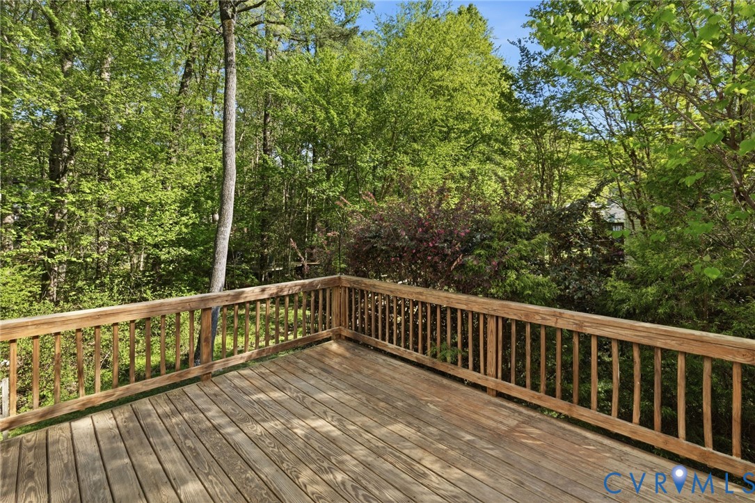 14305 Sonnenburg Dr