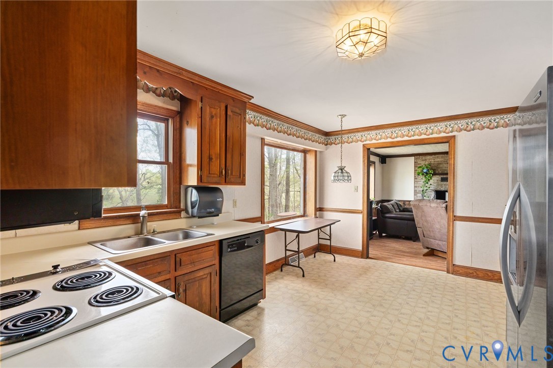 3354 Medway Ln