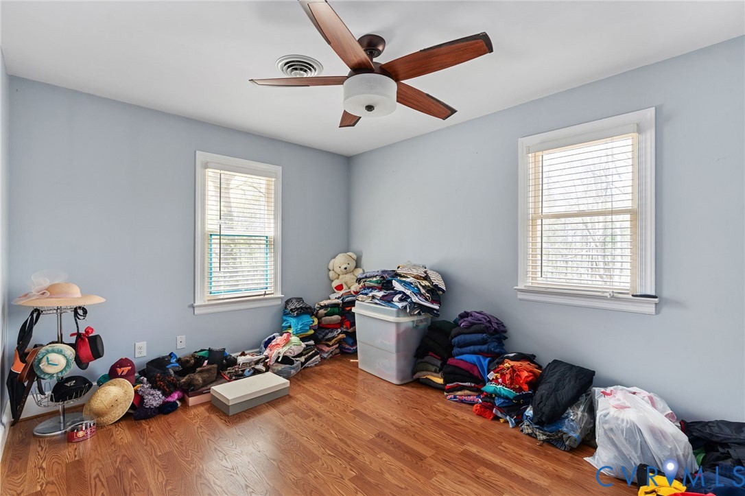 3354 Medway Ln