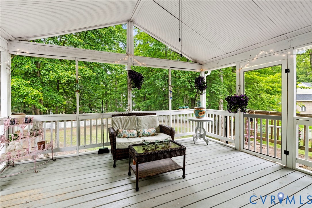 3614 Rivermist Ct
