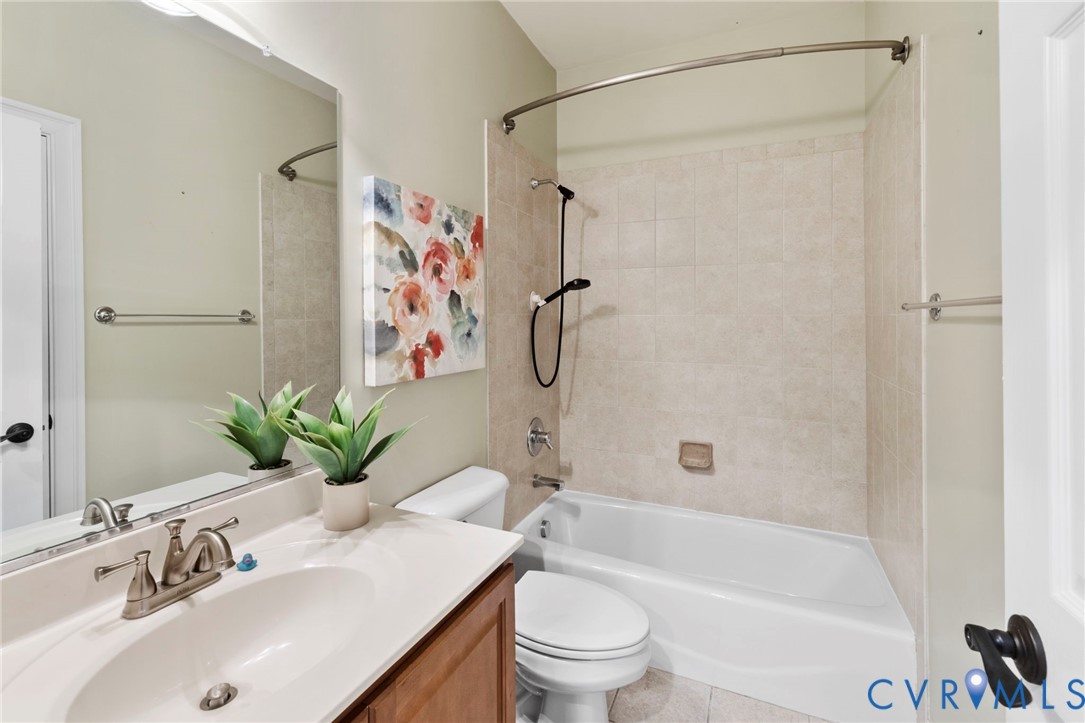 4413 Wilcot Dr