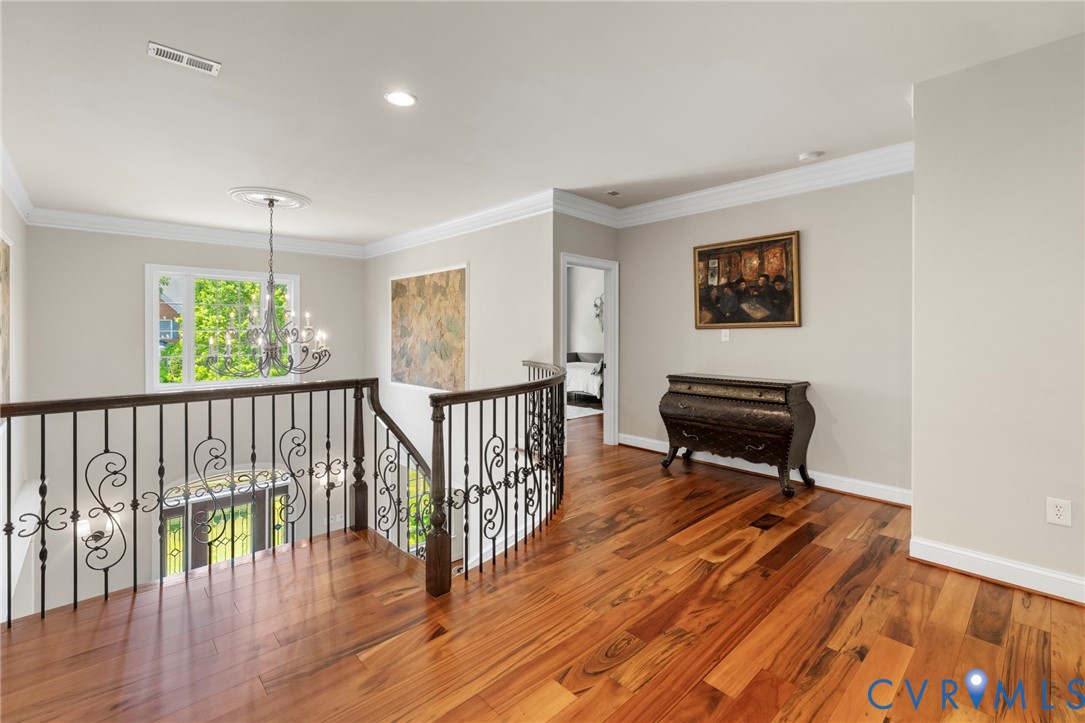 4413 Wilcot Dr