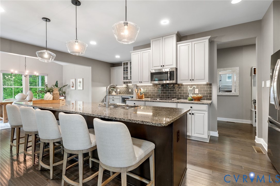 3707 Merrington View