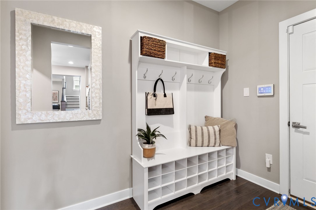 3707 Merrington View