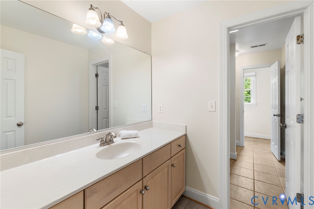11717 Lincolnshire Ct
