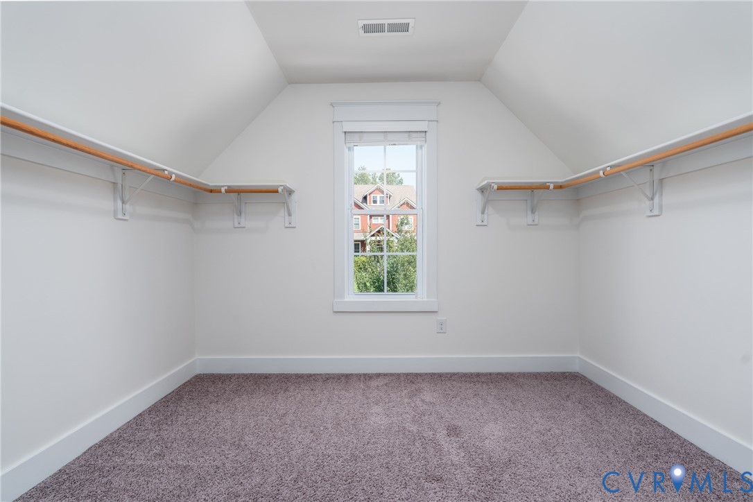 2219 Hannington Mews