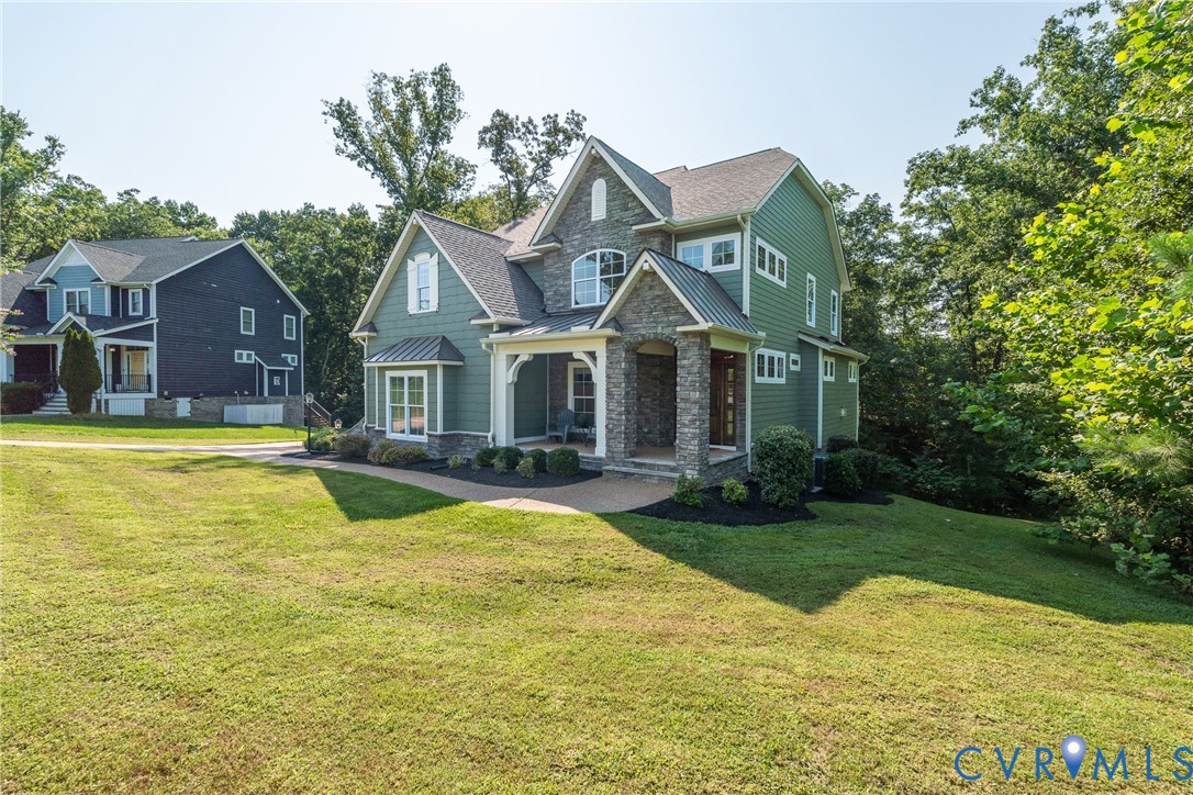 2219 Hannington Mews