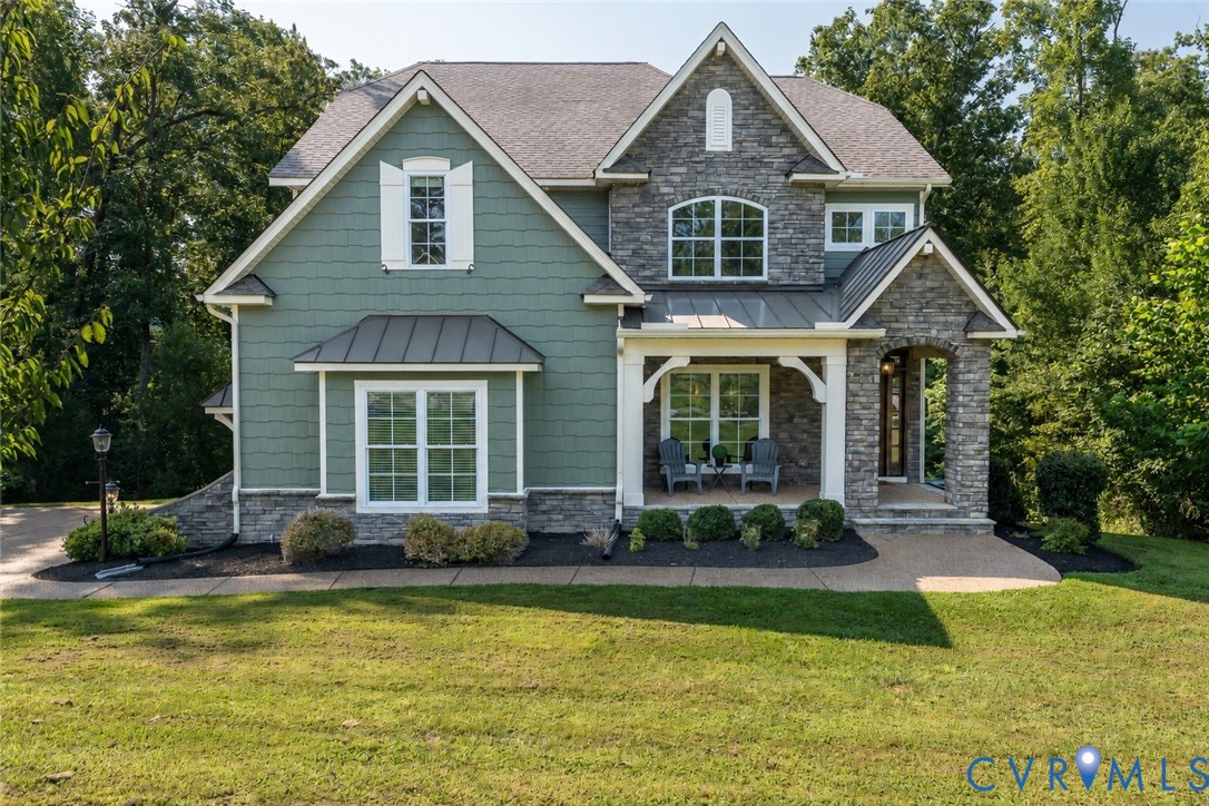 2219 Hannington Mews