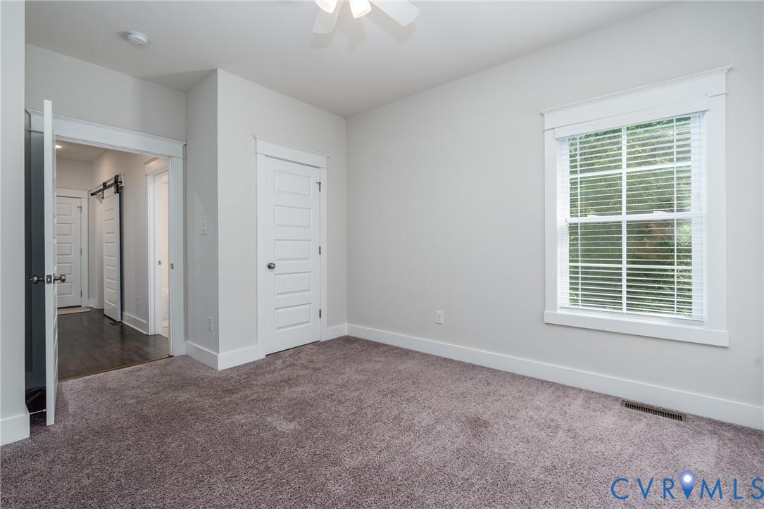 2219 Hannington Mews