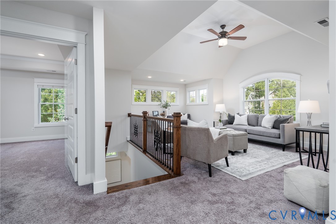 2219 Hannington Mews