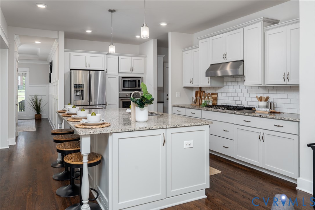2219 Hannington Mews