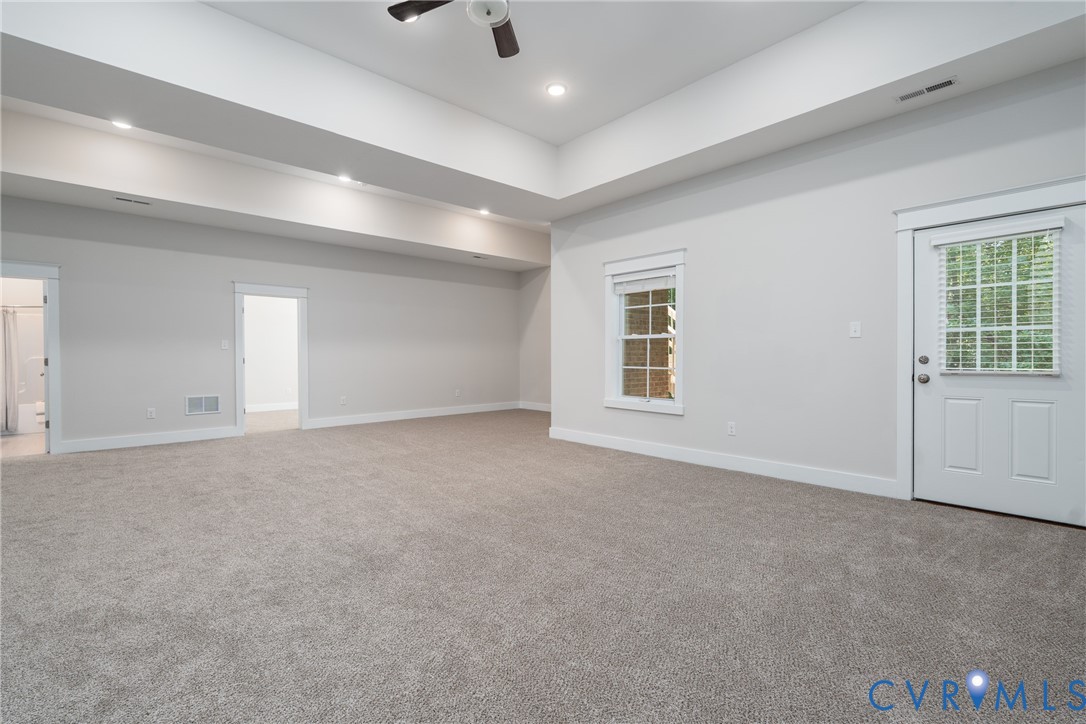 2219 Hannington Mews