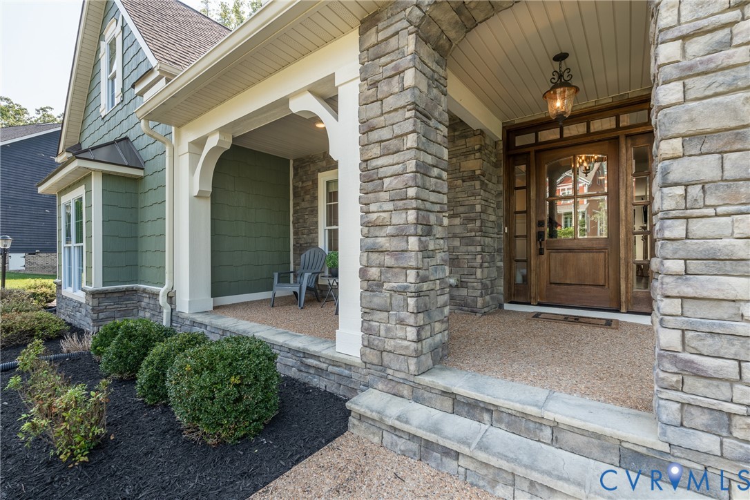 2219 Hannington Mews