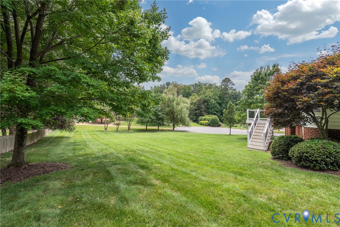 14335 Lander Rd