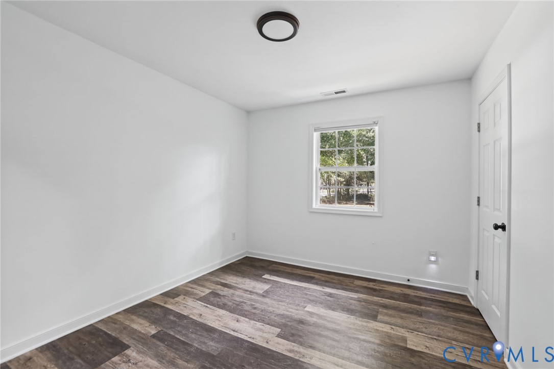 210 Naglee Ave