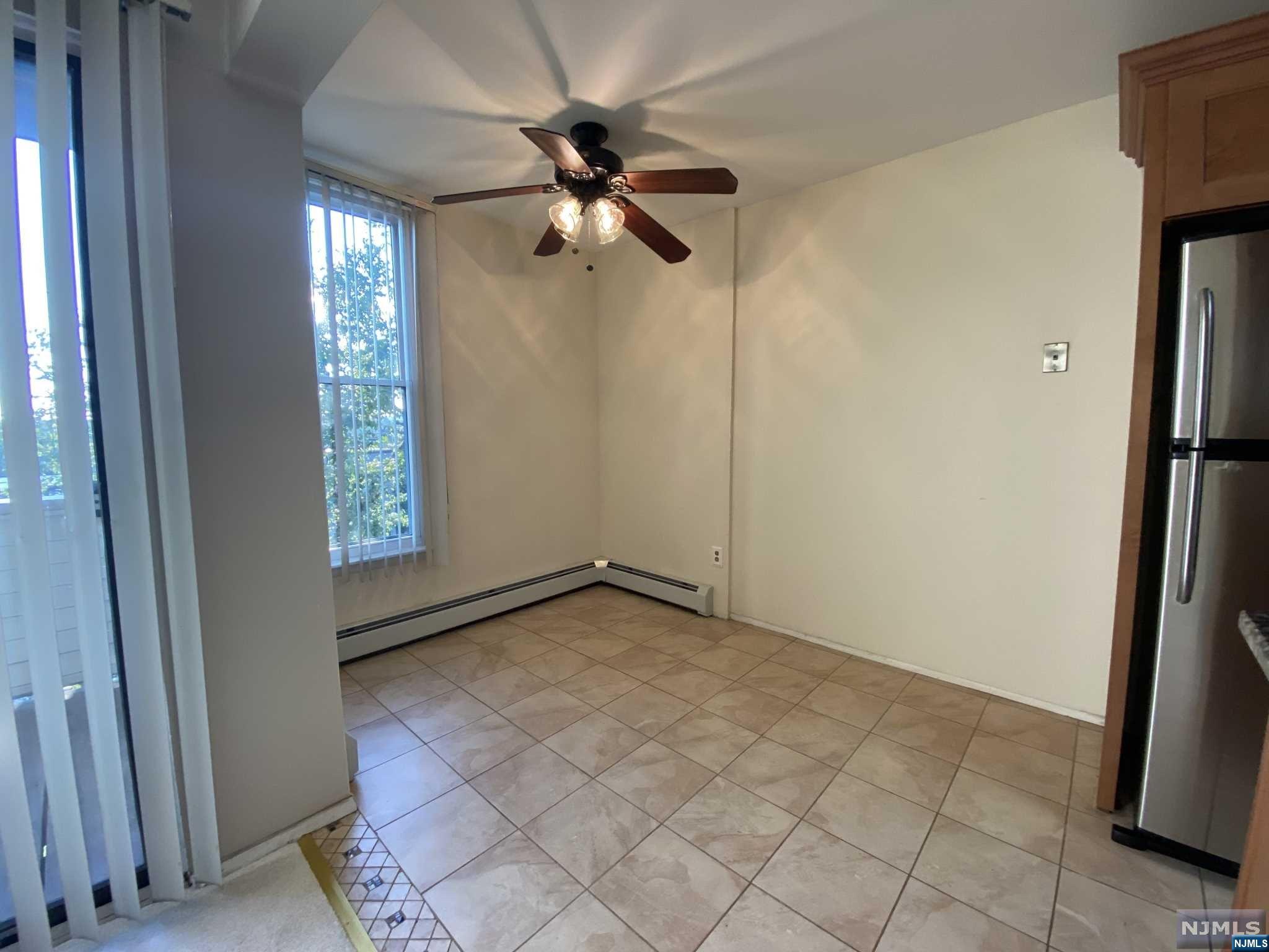 830 Main Street 830F