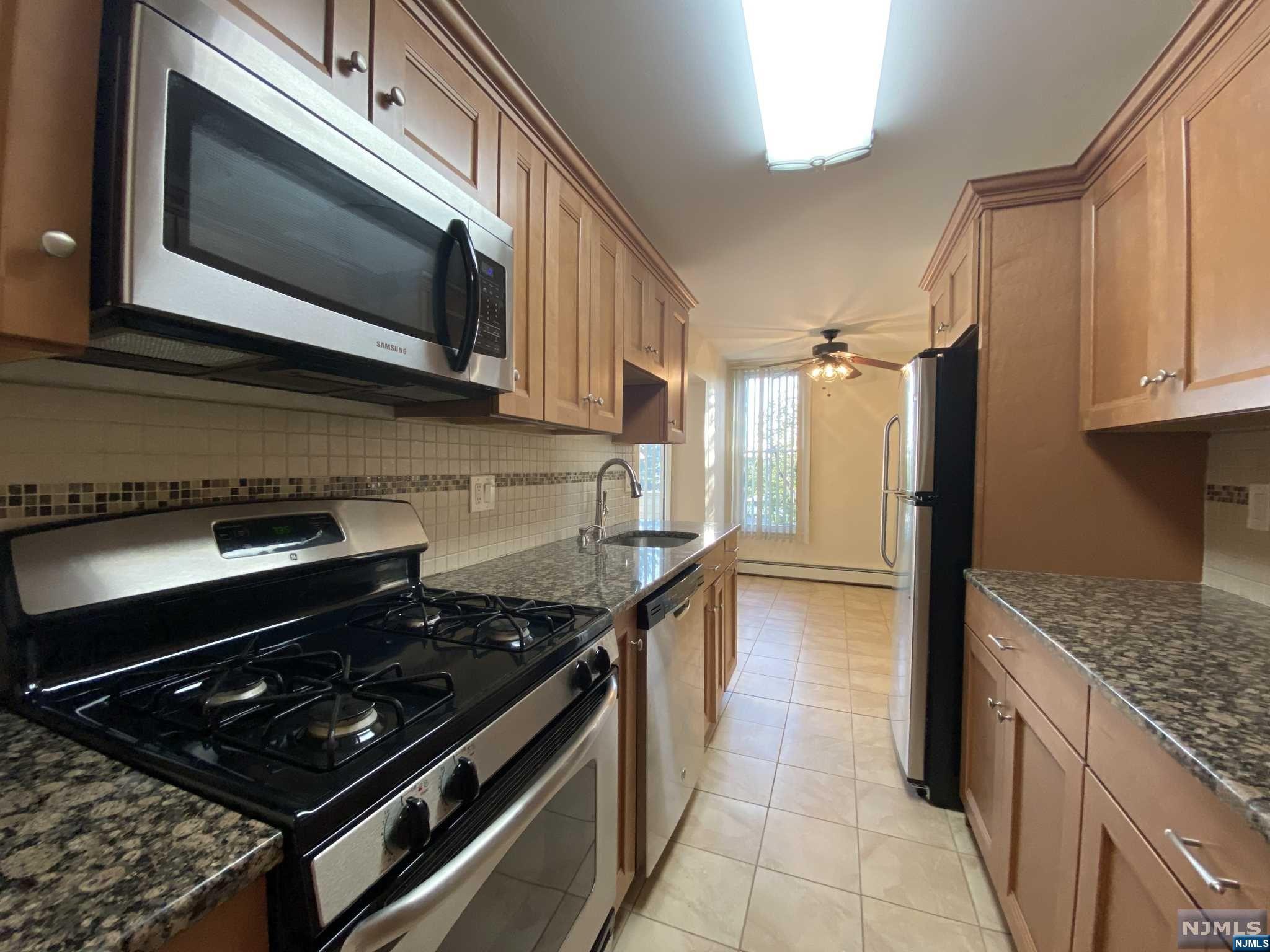830 Main Street 830F