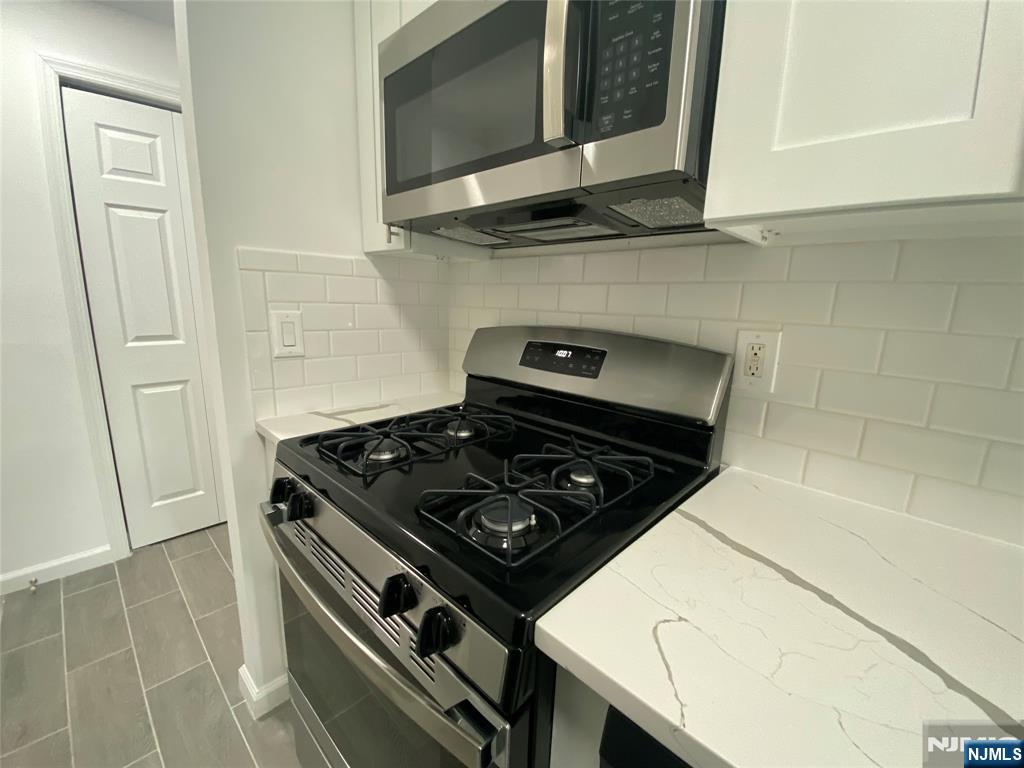 838 Main C