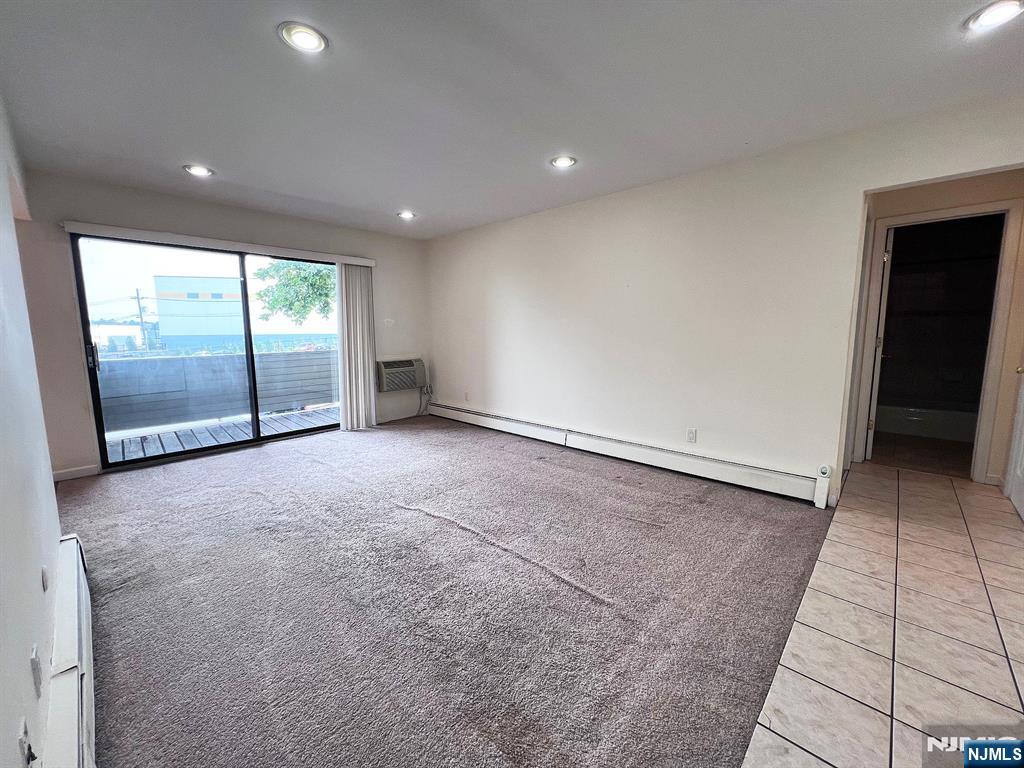 832 Main
