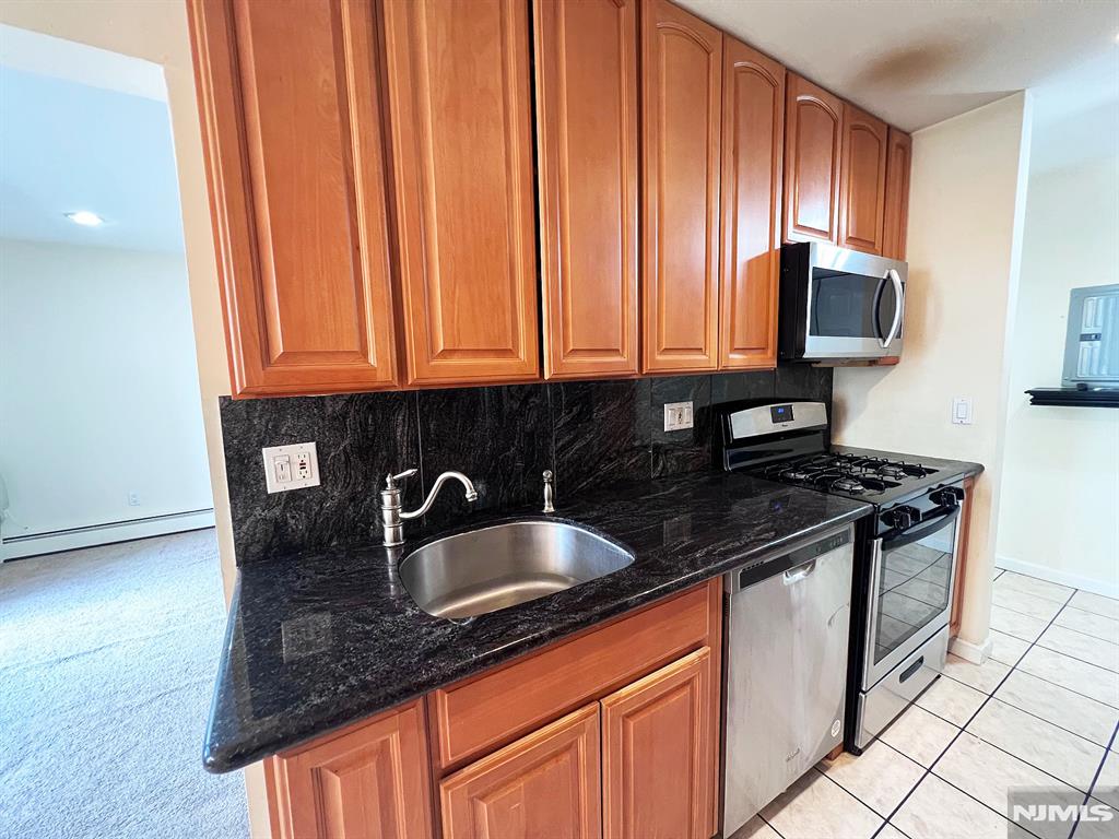 832 Main