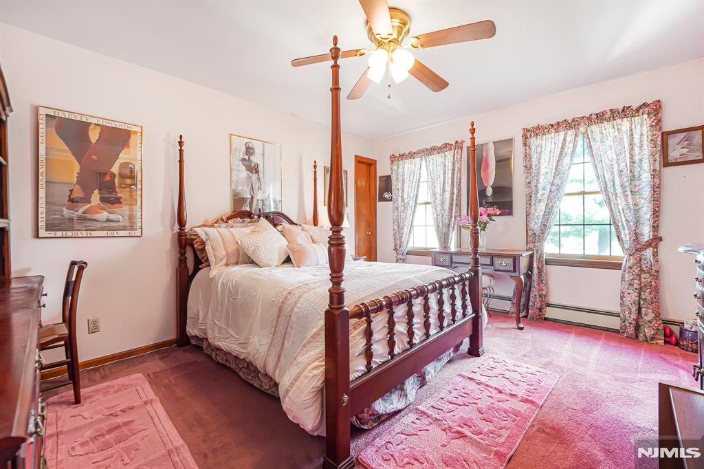 621 Bloomfield Avenue