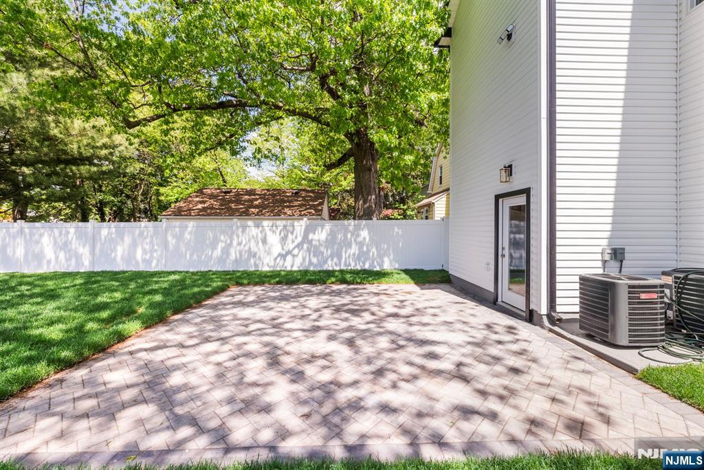 53 Kenzel Avenue