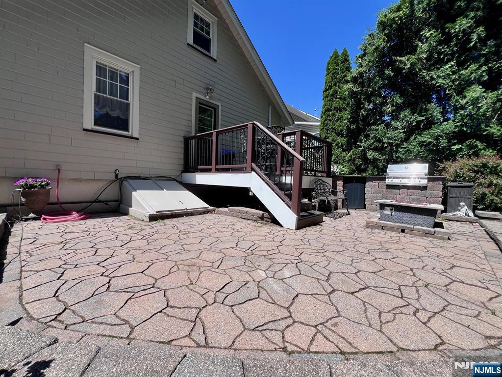 356 Chestnut Street