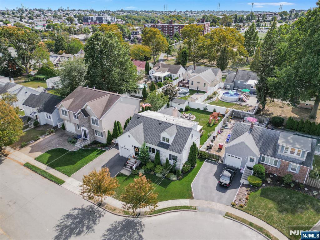 41 Hetherington Road