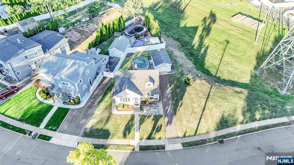 40 Chadwick Drive