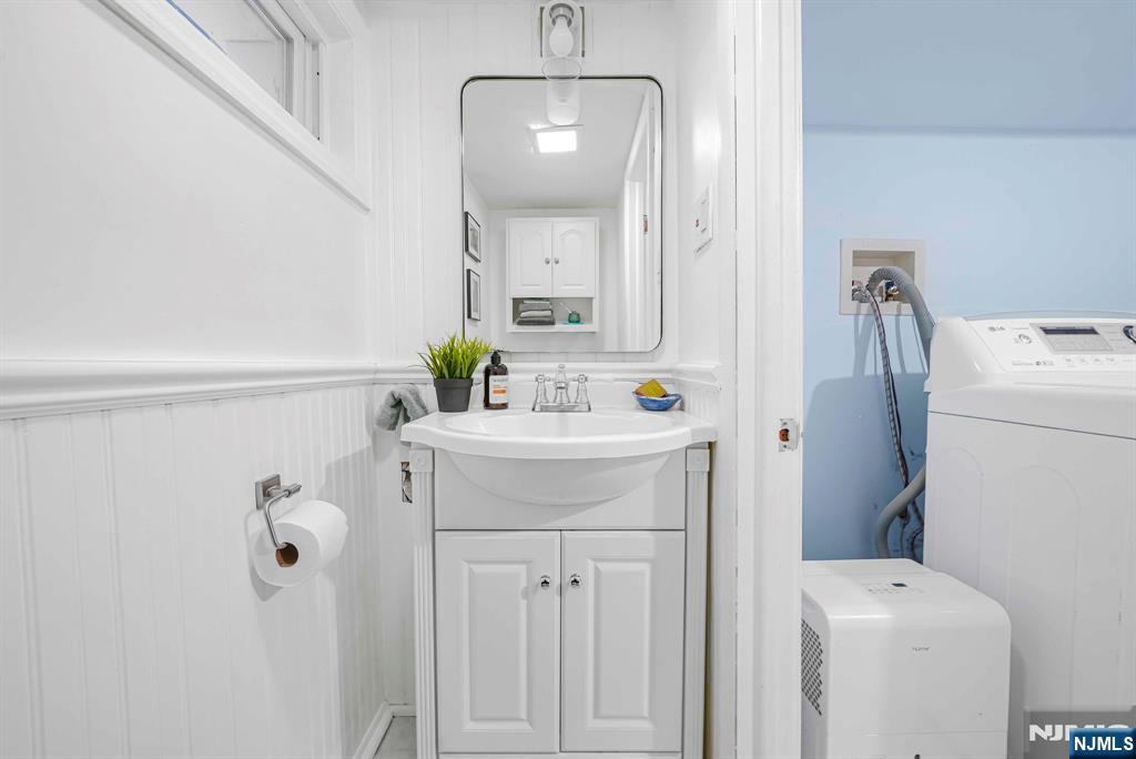 8 White Terrace