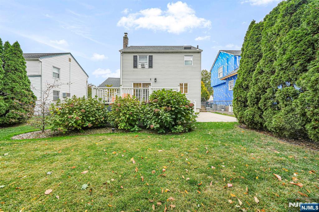 8 White Terrace