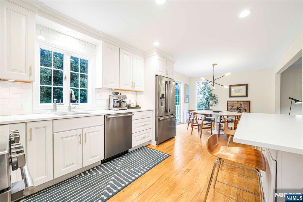 8 White Terrace