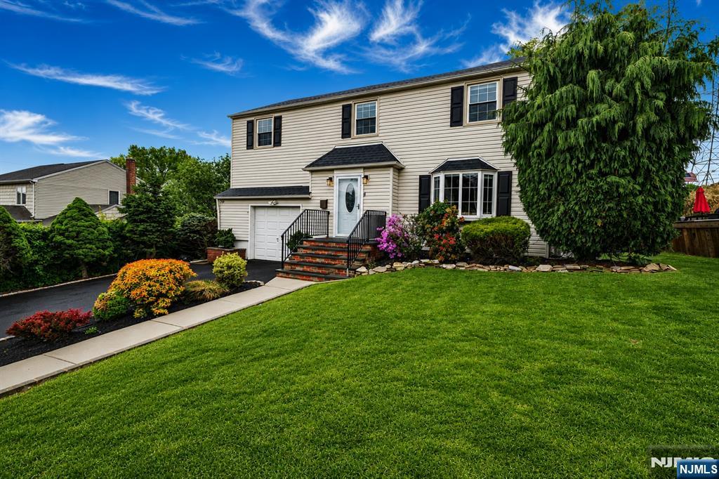 29 Fischer Avenue