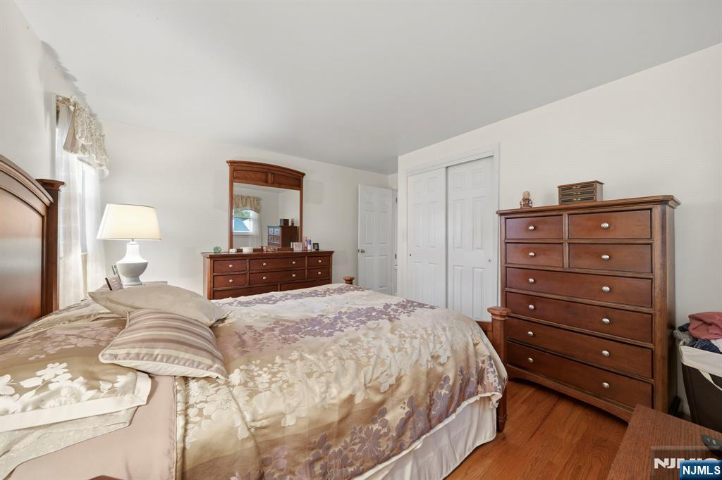 32 Crestwood Avenue