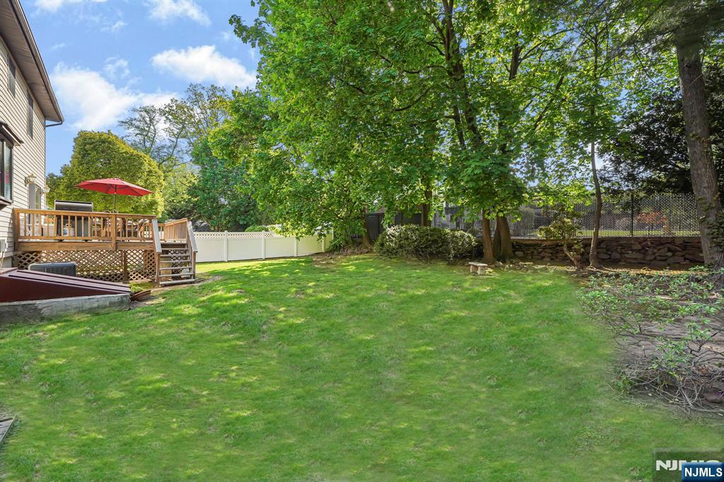 621 Bloomfield Avenue