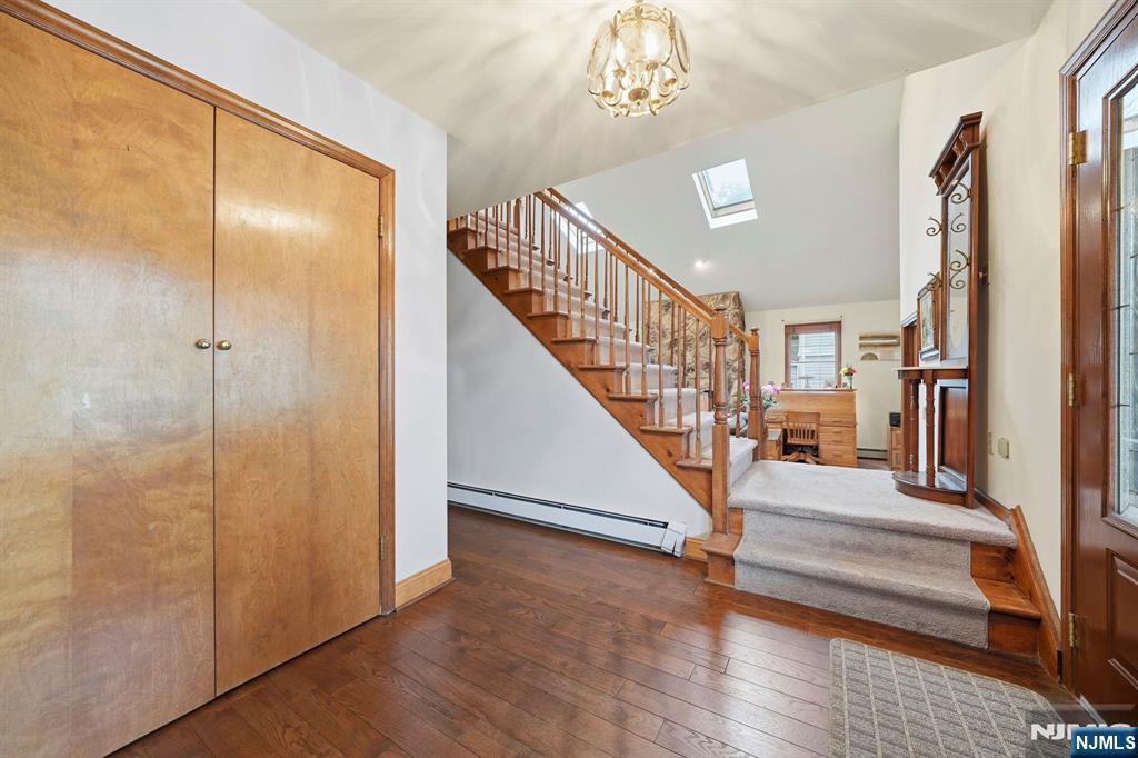 621 Bloomfield Avenue