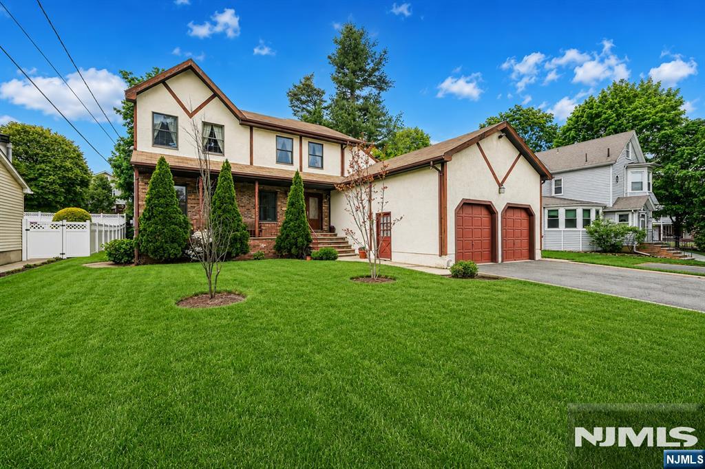 621 Bloomfield Avenue