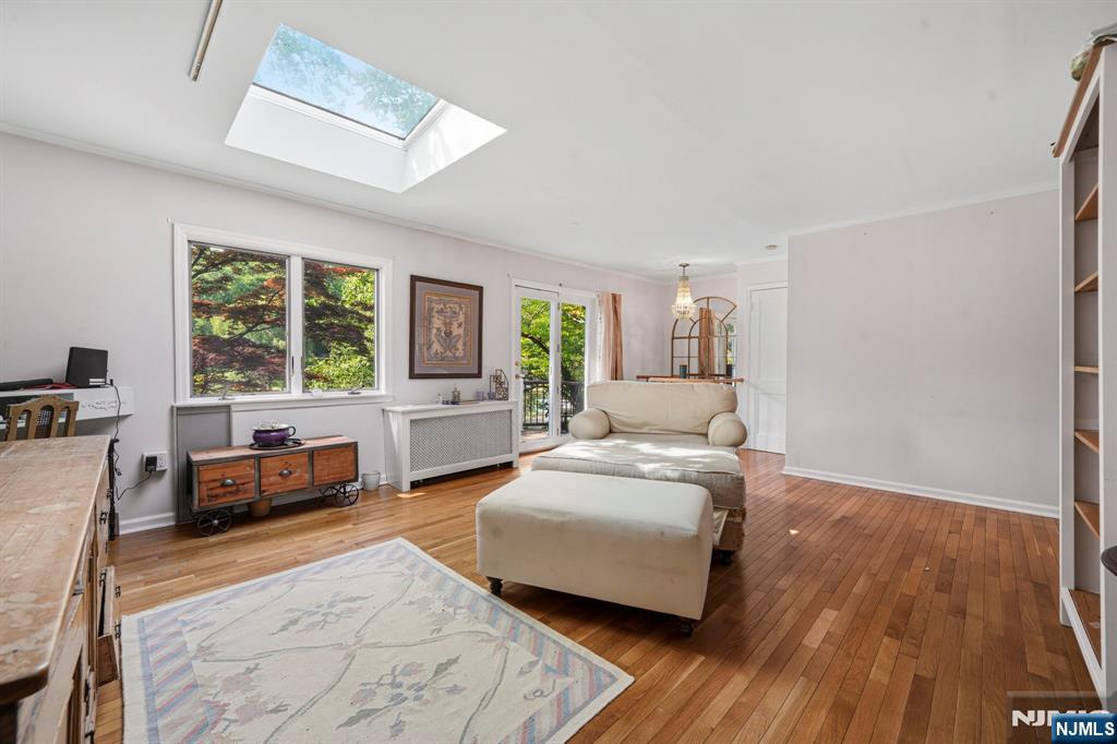 716 Colonial Road