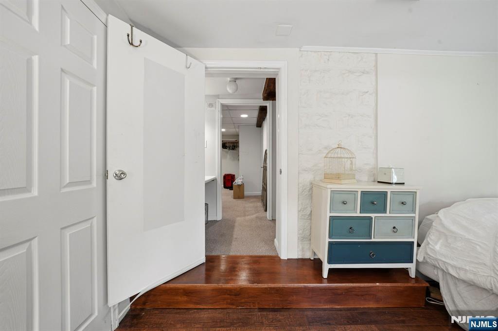 716 Colonial Road