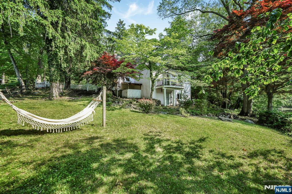 716 Colonial Road