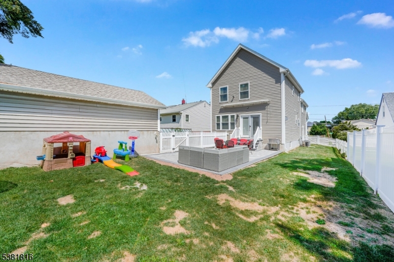 139 Ohlson Ave